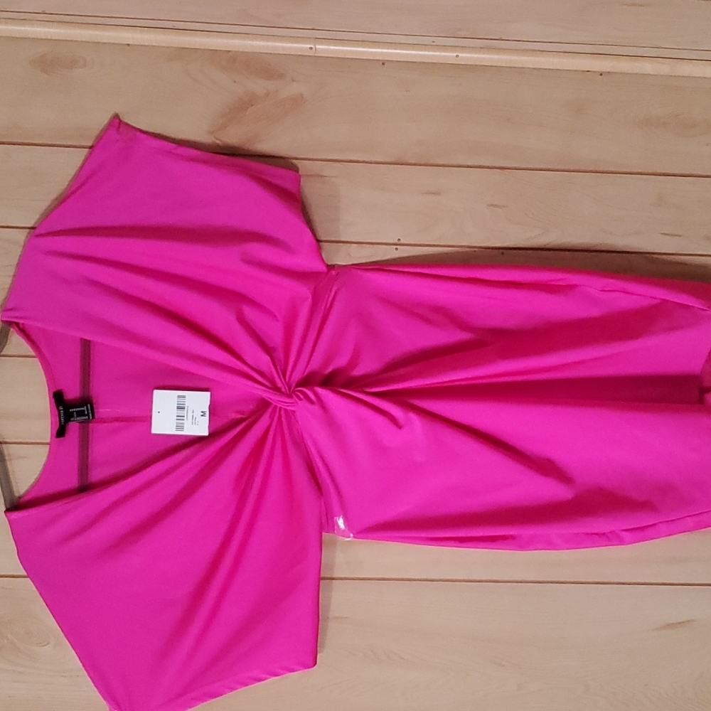 Forever 21 NEW hot pink dress zise M
